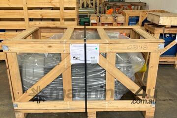 250 kw 330 hp 4-pole 1490 rpm 415v 315LX IP56 Mining AC Electric Motor Toshiba Model SWE315L3-4  