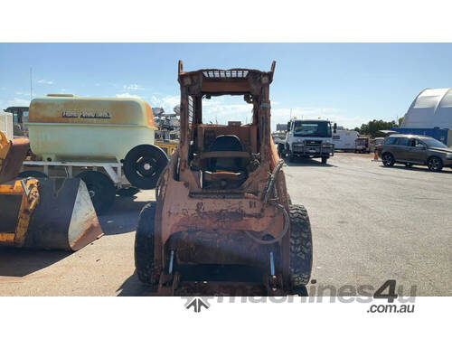 Caterpillar 226B Skid Steer