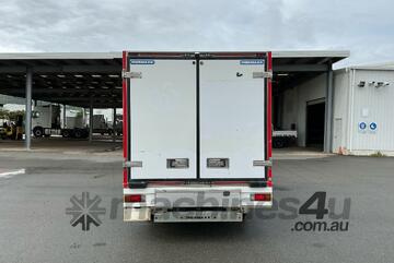2021 Hino 300 616 Refrigerated Pantech