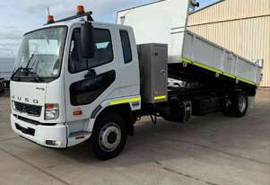 Mitsubishi Fuso Fighter Tipper