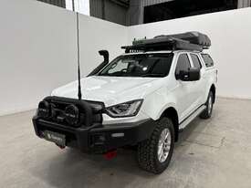 2022 Isuzu D-MAX LS-M 4x4 Dual Cab Utility (Diesel) (Manual) - picture1' - Click to enlarge
