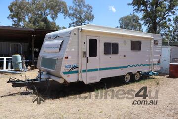 Mirage Millard Endeavour Caravan