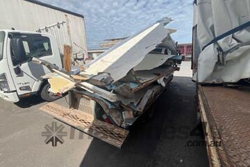 2014 Isuzu NLR 200 Short Refrigerated Pantech