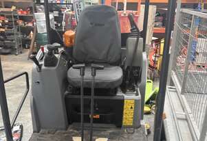 BOBCAT E20 Mini Excavator 2016 Low Hours Ready to Work