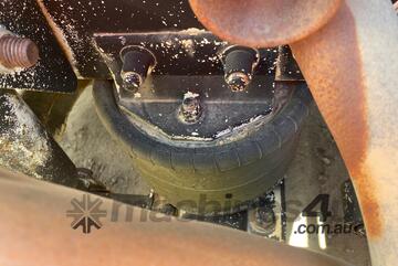 2000 Freightliner Century Class FLX C112 Prime Mover