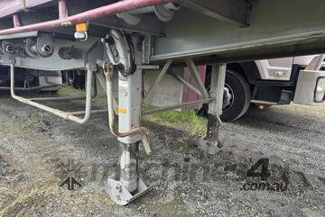 2004 Maxitrans ST3 B Trailer