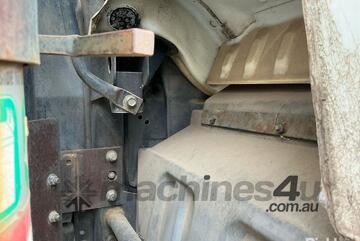 Hino 1999   FC3J Cab Chassis