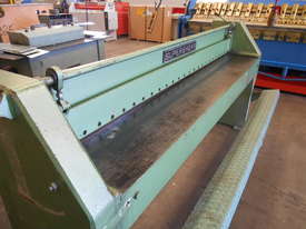 Used Supershear 1800mm Treadle Guillotine - picture2' - Click to enlarge