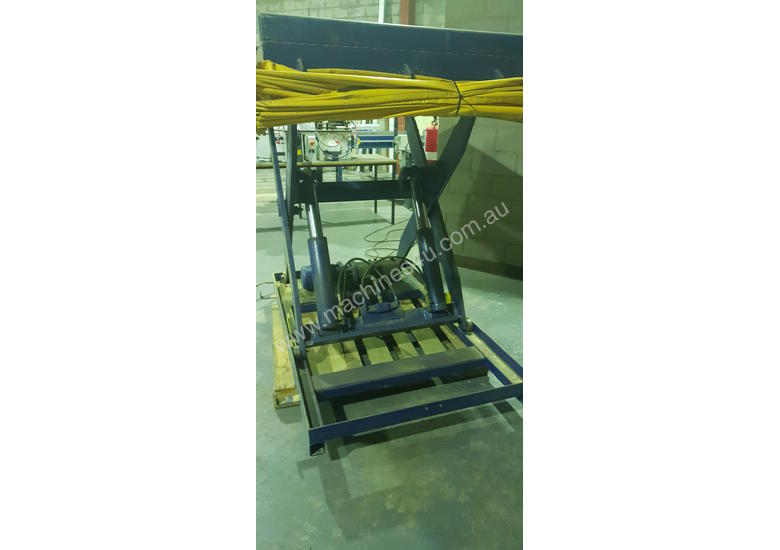 caption Tieman Scissor Lift