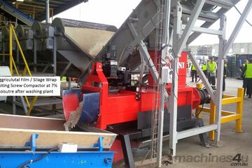 Runi SK-370 Screw Compactor for Drying Film