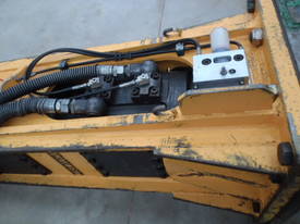 INDECO UP 7000 Rock Breaker Hydraulic Hammer - picture1' - Click to enlarge