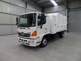 Hino FD 1124-500 Series Tipper Truck - picture0' - Click to enlarge