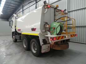 2012 Hino FM 2630 Water Truck - picture1' - Click to enlarge