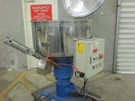 2008 IRON WORKS V-100 AUTO THERMOPLASTIC BATCH MIX - picture0' - Click to enlarge