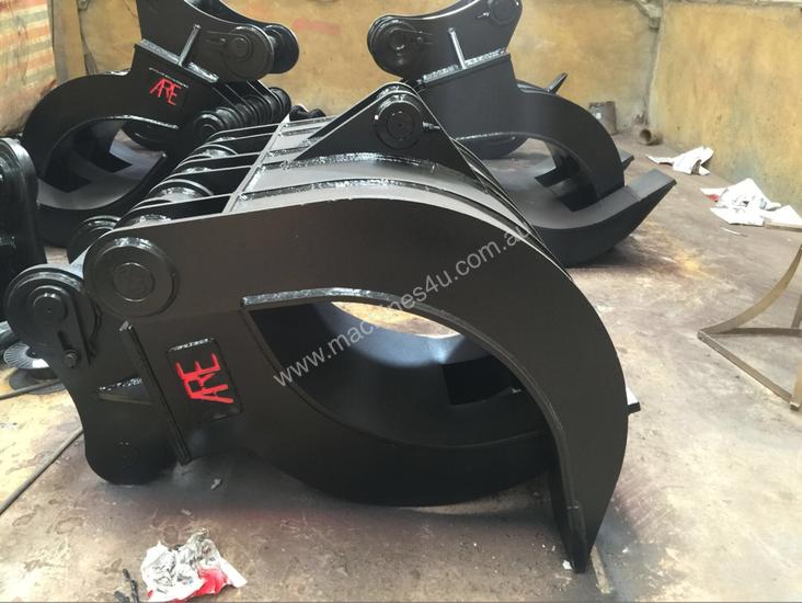 caption A.R.E 30 ton log grab grapple