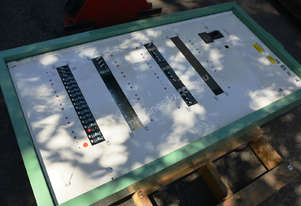 Switch Distribution Board72 Pole 200A