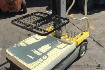 ACTIVE FORKLIFTS - CROWN WAVE STOCK PICKER 2.15m Lift ACTIVE FORKLIFTS - CROWN WAVE STOCK PICKER 2.15m Lift