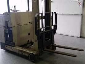 Shinko Forklift/Reach Truck 1.2 tonne - picture0' - Click to enlarge