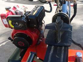 60 TON HYDRAULIC LOG SPLITTER - picture0' - Click to enlarge