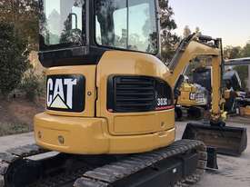 Cat 303C CR 3.5T Excavator Enclosed Cab New Rubber Pads - picture2' - Click to enlarge