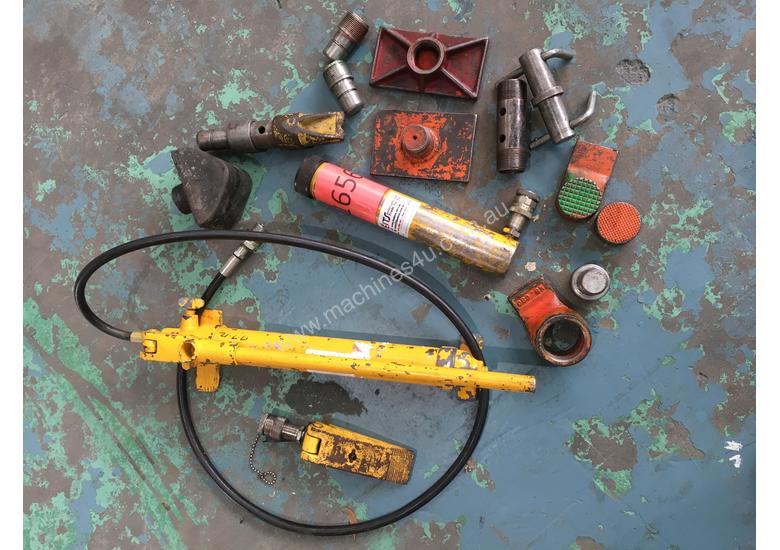 Used enerpac Enerpac Hydraulic Porta Power Kit Hand Pump Ram Spreader