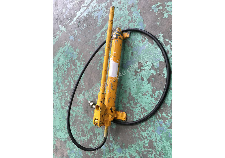 Used enerpac Enerpac Hydraulic Porta Power Kit Hand Pump Ram Spreader