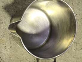Stainless Steel Bucket. - picture0' - Click to enlarge
