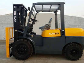 Vimar FD50 NEW Forklift - picture1' - Click to enlarge
