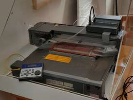 EGX 400 Roland Engraver with extraction cover and air lube delivery - picture0' - Click to enlarge