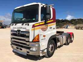 2010 HINO FM 700 2848 PRIME MOVER - picture0' - Click to enlarge