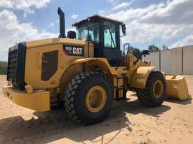 LATE MODEL CATERPILLAR 950GC WHEEL LOADER - picture2' - Click to enlarge