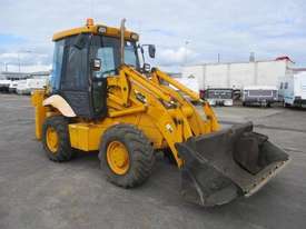 JCB 2CX - picture0' - Click to enlarge