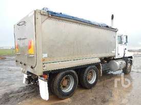 MACK CHR788RS Tipper Truck (T/A) - picture2' - Click to enlarge