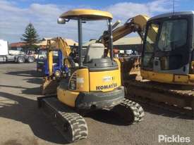 Komatsu PC35MR-3 - picture2' - Click to enlarge