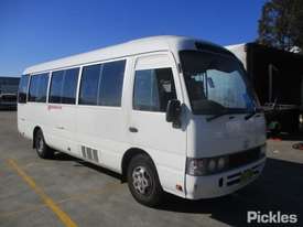 2000 Toyota Coaster 50 Series - picture0' - Click to enlarge