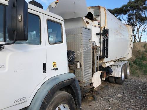 Garbage truck, Side Loader