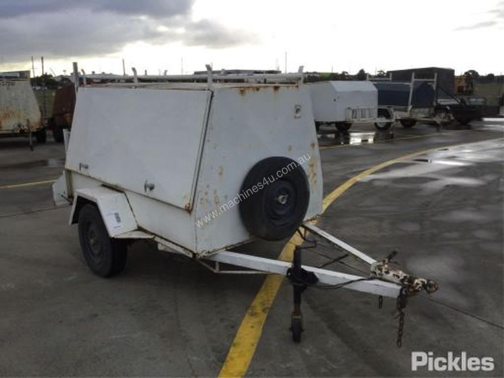 Buy Used eureka 1997 Eureka Enclosed Trailers in , Listed on Machines4u