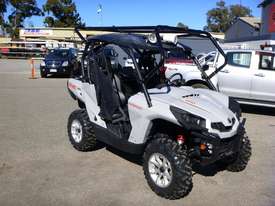 2015 Can-Am Commander 6TGD Off-Road Buggy (GA1126) - picture1' - Click to enlarge