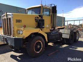 1988 Kenworth - picture2' - Click to enlarge