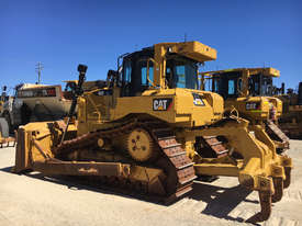 Caterpillar D6T XL - picture1' - Click to enlarge