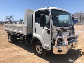 2018 Isuzu FRR500 - picture0' - Click to enlarge