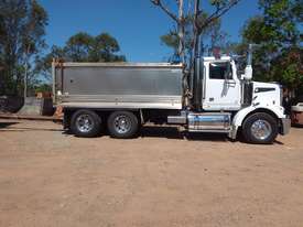 Tipper Truck and Quad Dog trailer Combo - picture2' - Click to enlarge
