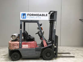 Nissan PJ02A25U LPG / Petrol Counterbalance Forklift - picture0' - Click to enlarge