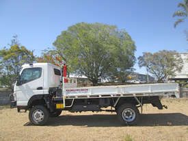 Fuso FGB 7/800 Tipper Truck - picture2' - Click to enlarge