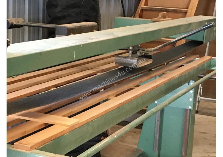 Used samco EG Stroke Sanders in , Listed on Machines4u