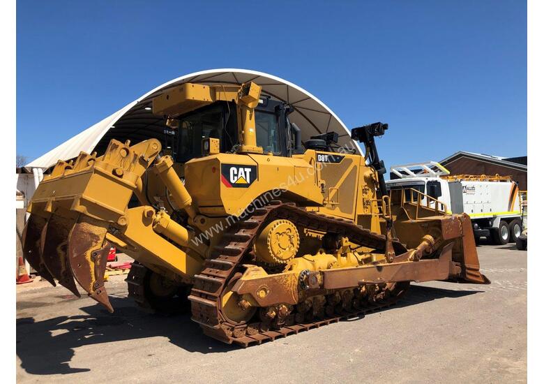 Used 2018 Caterpillar D8T Dozer in , Listed on Machines4u