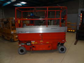 2010 JLG 2646ES - Electric scissor lift (with/without 10YT) - picture0' - Click to enlarge