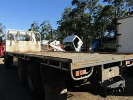 2002 Isuzu FVZ Wrecking Stock #1788 - picture2' - Click to enlarge