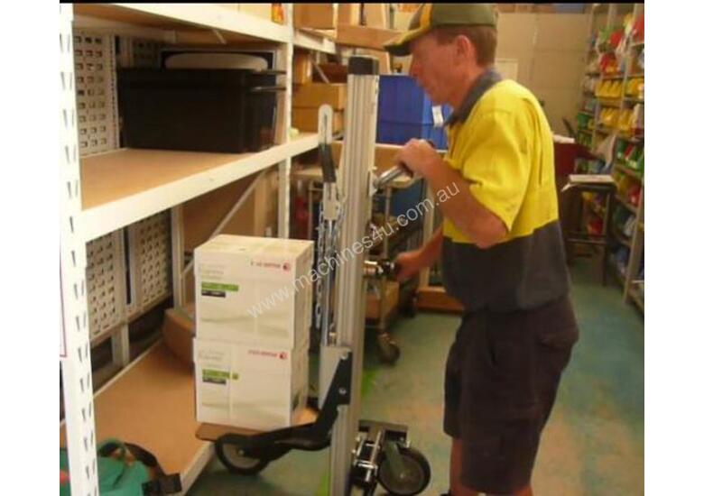 caption Lift Trolley-100/125kg-1200mm Lift-Gas Bottle Attach-2x220 & 200 Brake