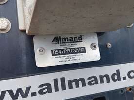 2012 Allmand Pro Series 2 lighting tower  - picture2' - Click to enlarge
